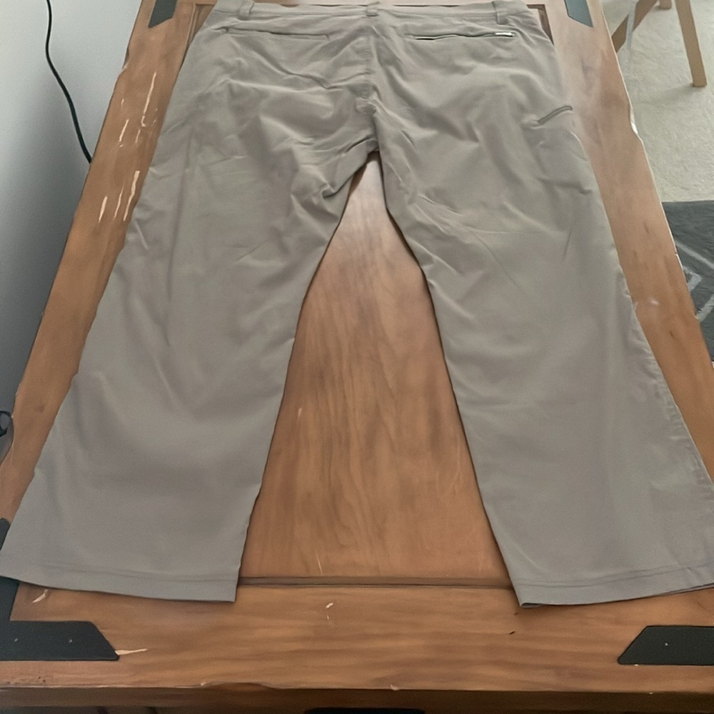 Orvis Nylon Pants Size 40x30 - Picture 10 of 13